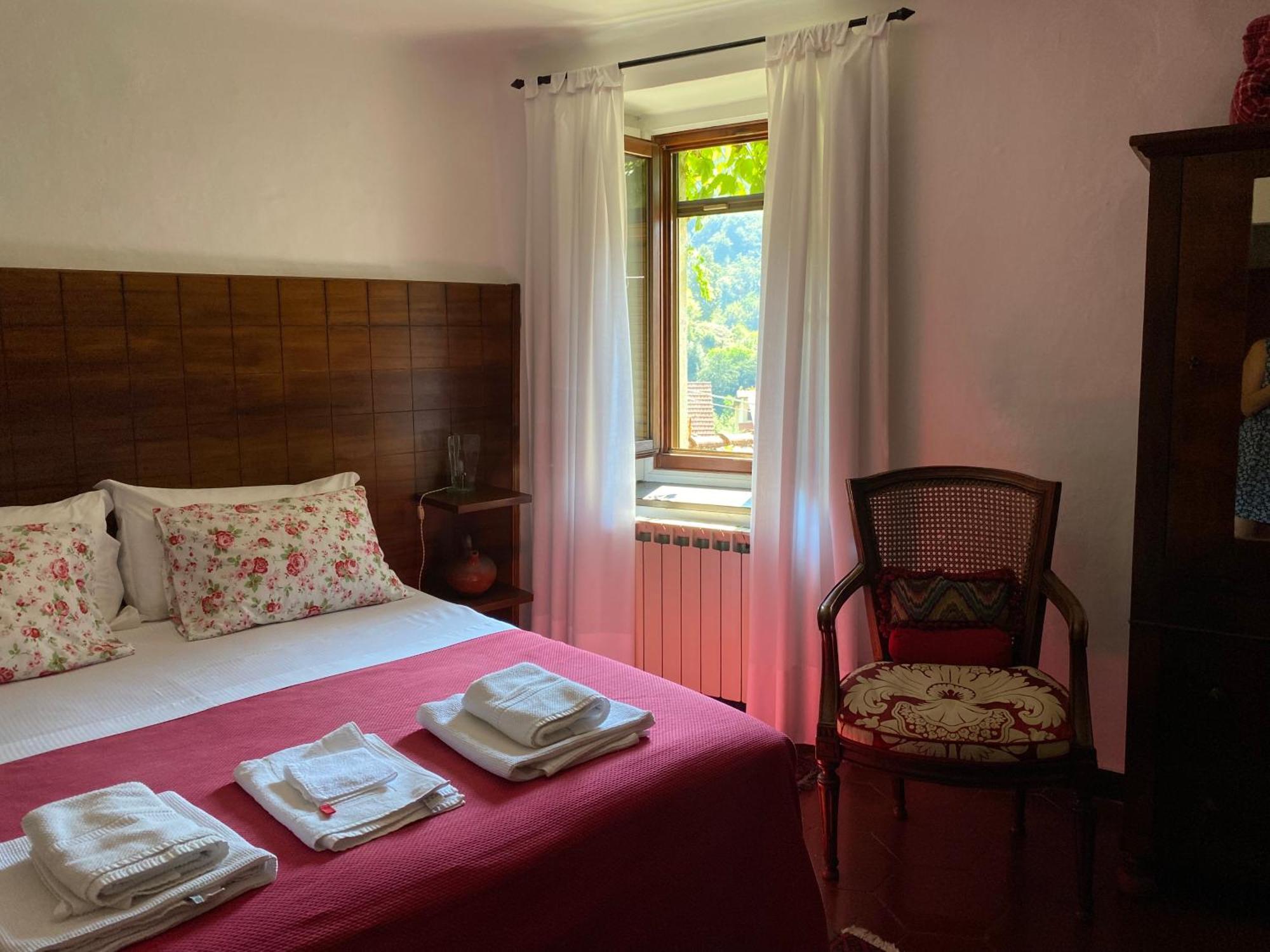 A O Soa B&B Savignone ภายนอก รูปภาพ
