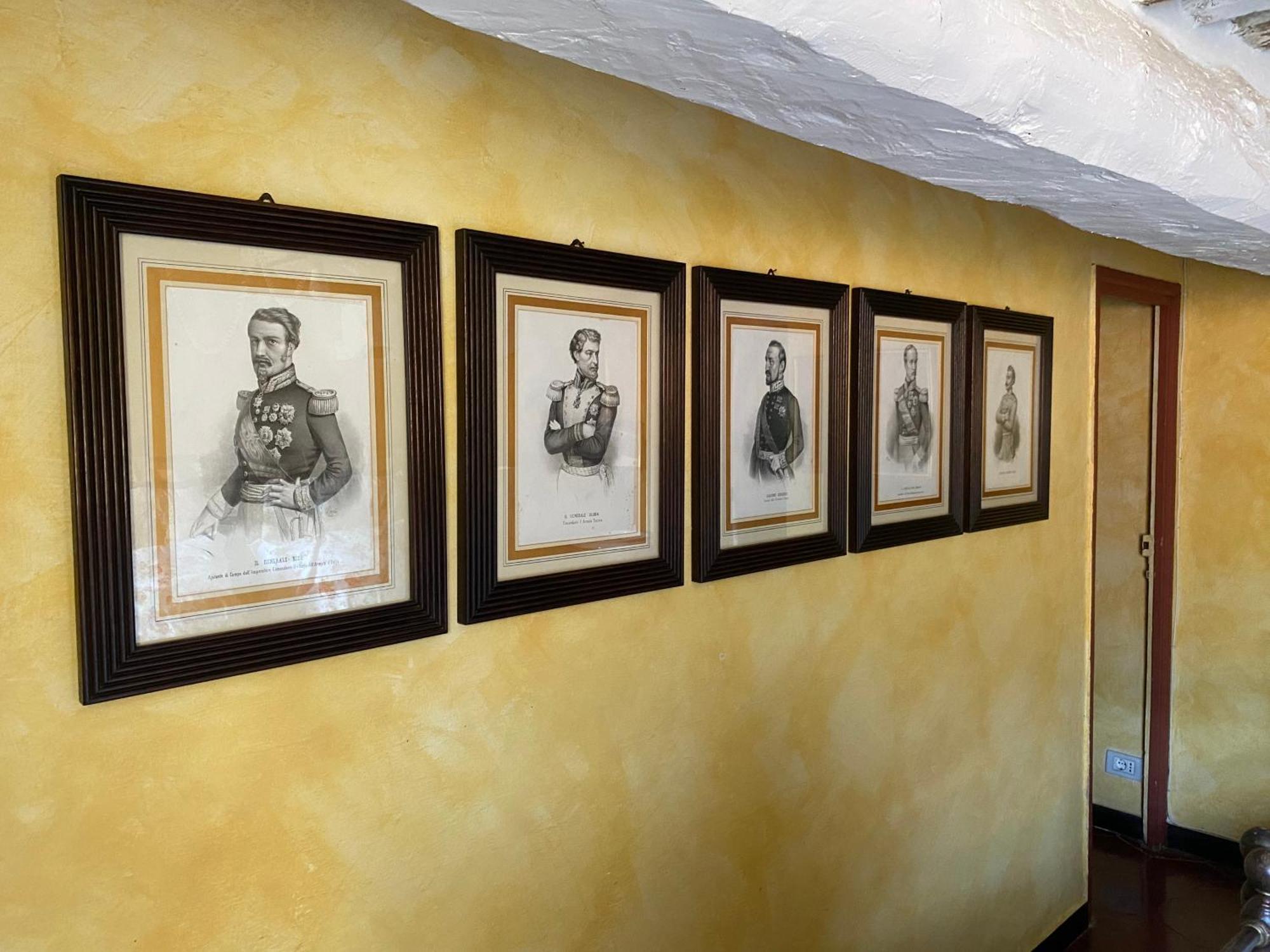 A O Soa B&B Savignone ภายนอก รูปภาพ