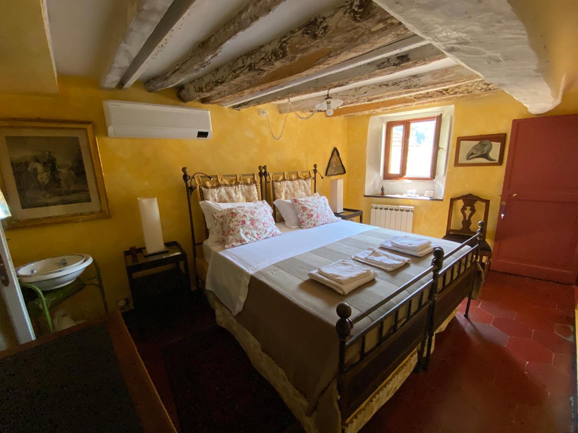 A O Soa B&B Savignone ภายนอก รูปภาพ